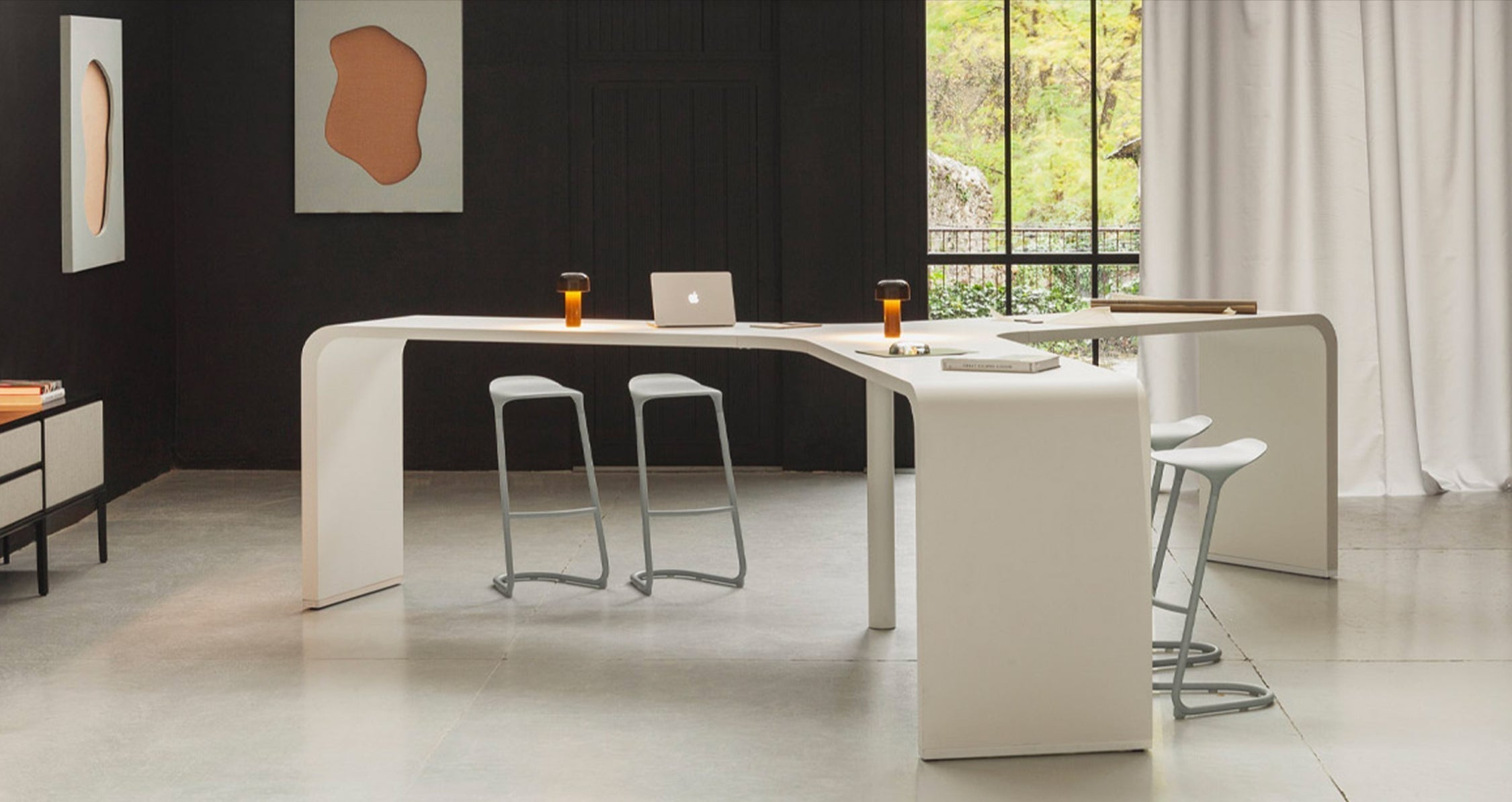 5 Unique Bar Stools That Prove Seating Can Be Art