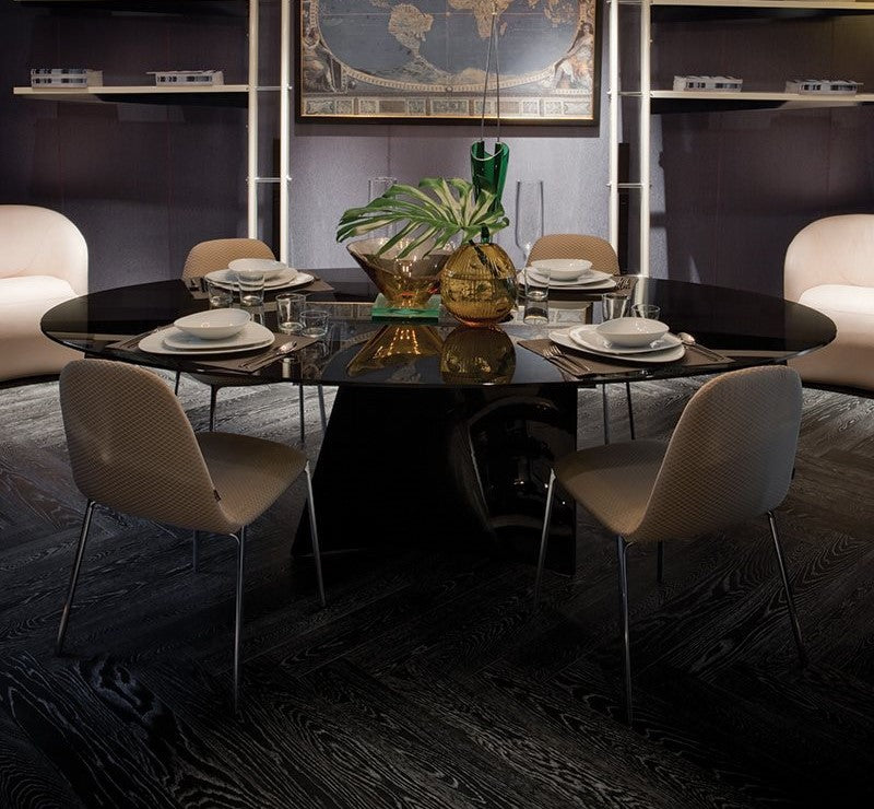 The Art of Luxury Dining Table Decor