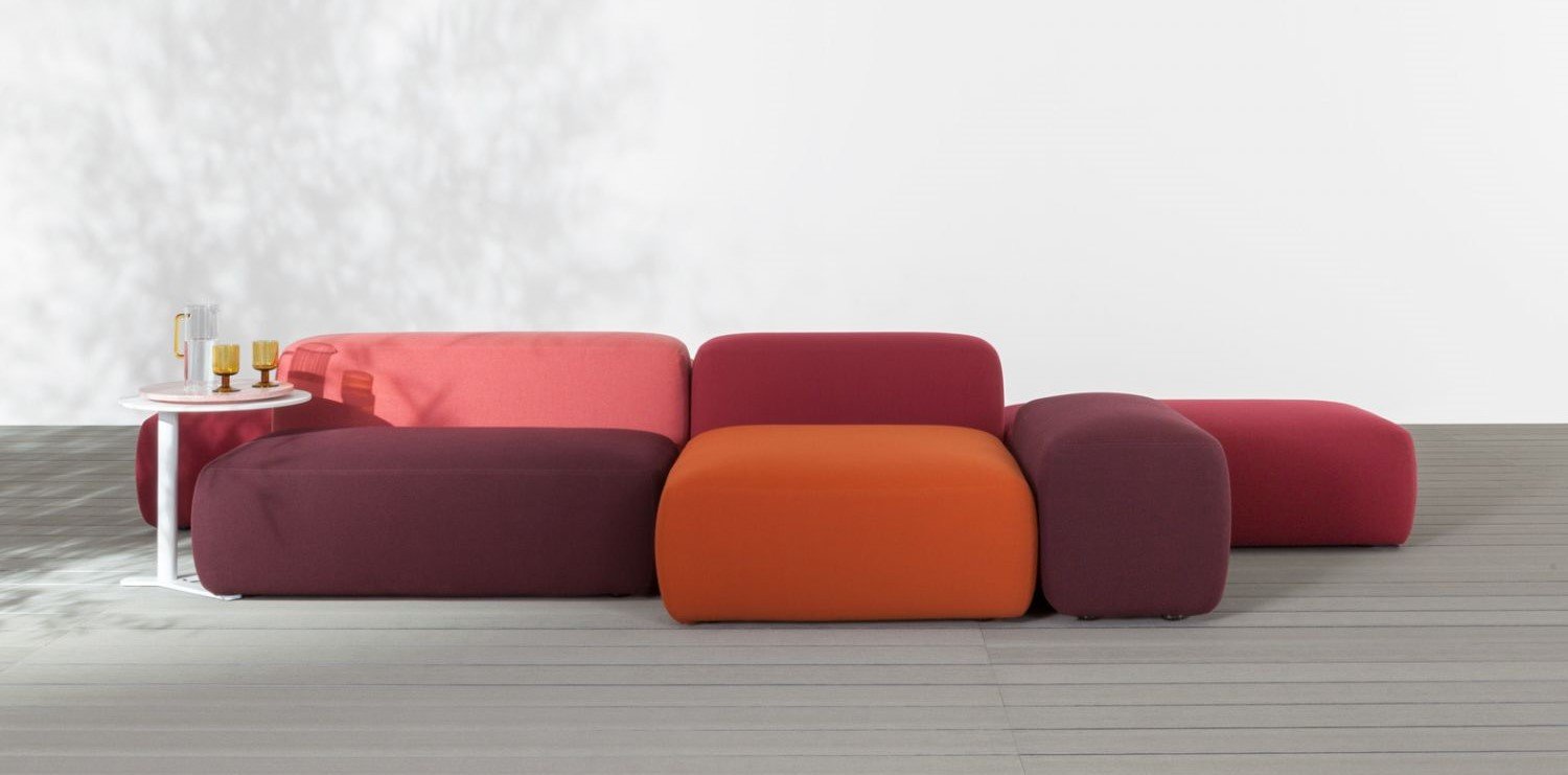Modular sofa in bold colors - Modern living room furniture by lapalma