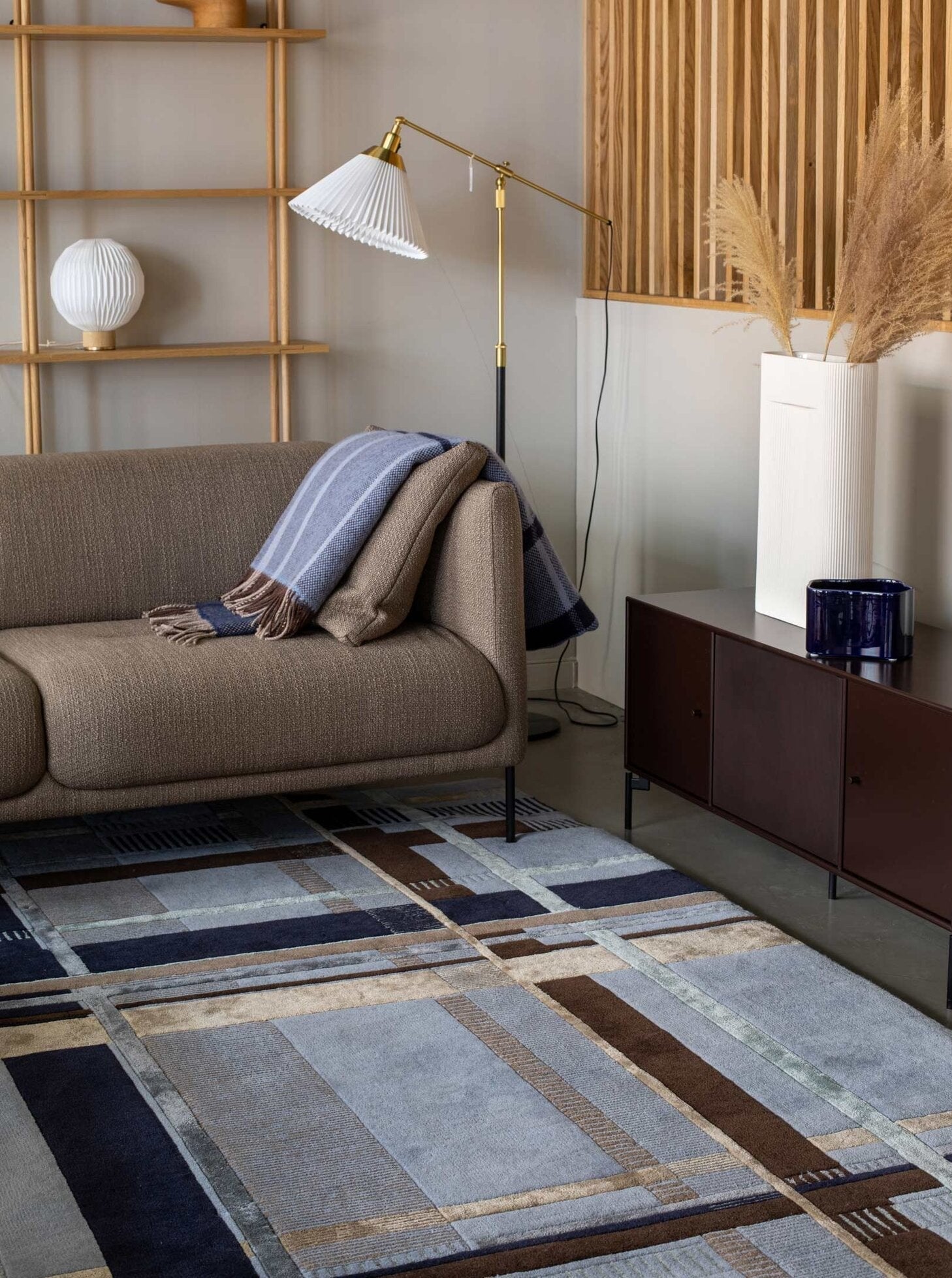 Ruter Royal Marine Handtufted Rug