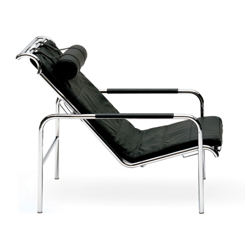 Genni Lounge Chair by Zanotta in black leather