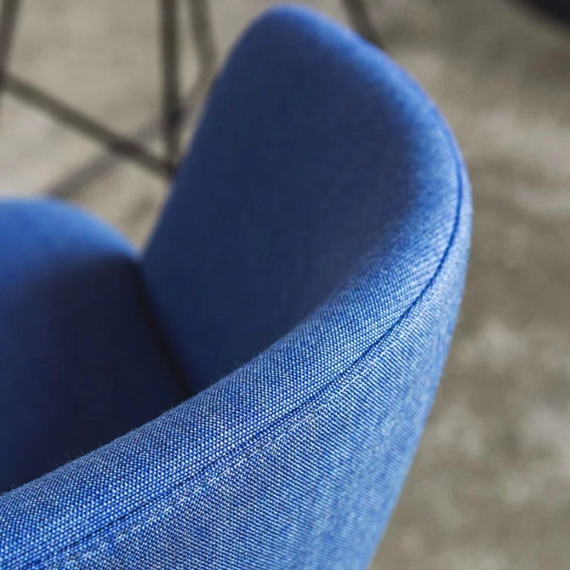 Glove Stool by Lapalma