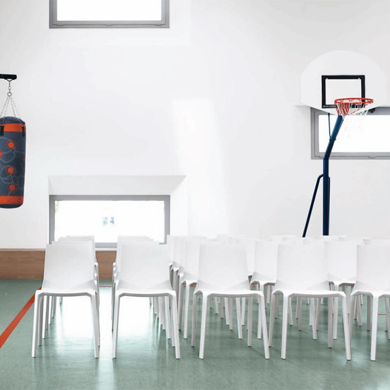 Plana Stackable Chair Kristalia