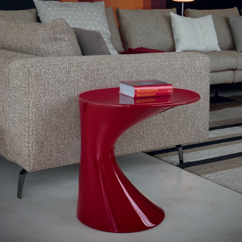 Tod Side Table by Zanotta in red polypropylene