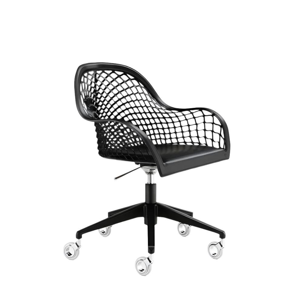 Midj Chair