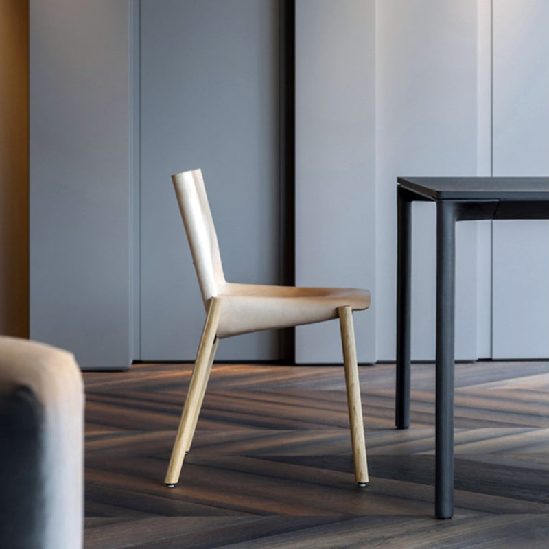Table and 1085 Edition Chair in natural Leather by Kristalia