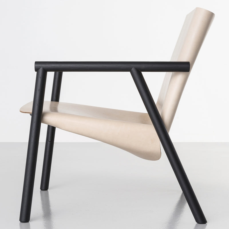 1085 Edition Lounge Armchair in natural leather by Italian brand Kristalia