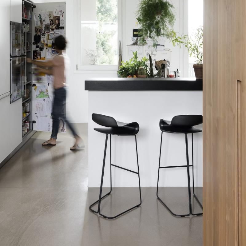 BCN Stool Sled Base | Kristalia