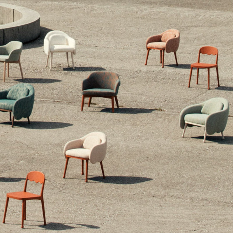 Corolla Armchair 270