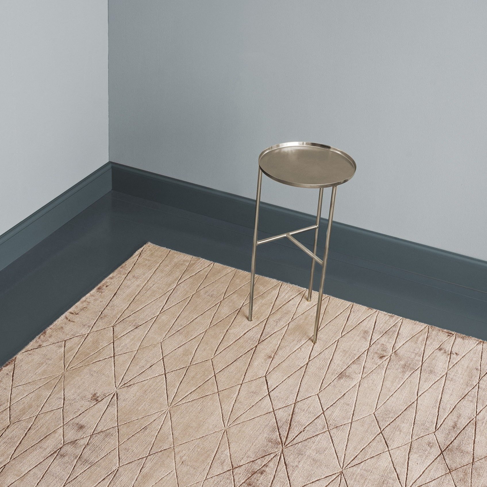 Edge Handloomed Area Rug Linie Design