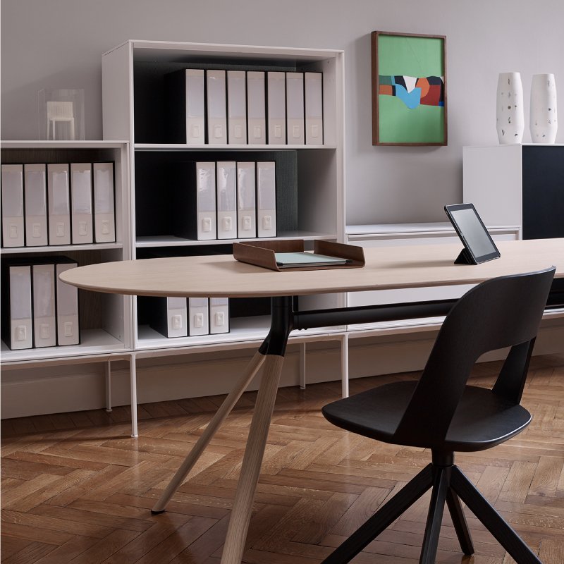 Modular office furniture
