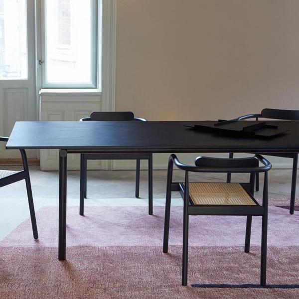 Tubby Tube Table Please Wait to be seated