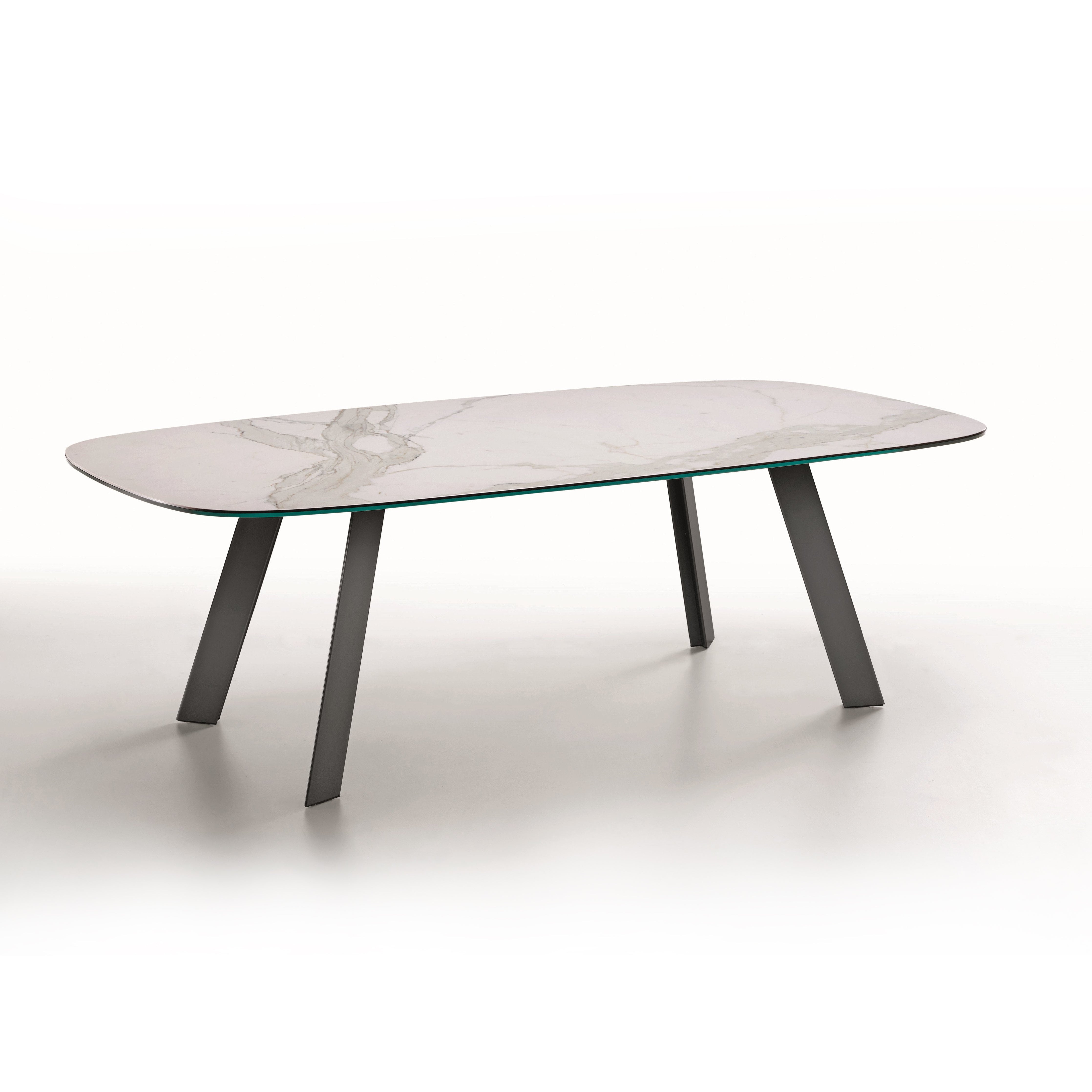 alexander ceramic dining table by Midj