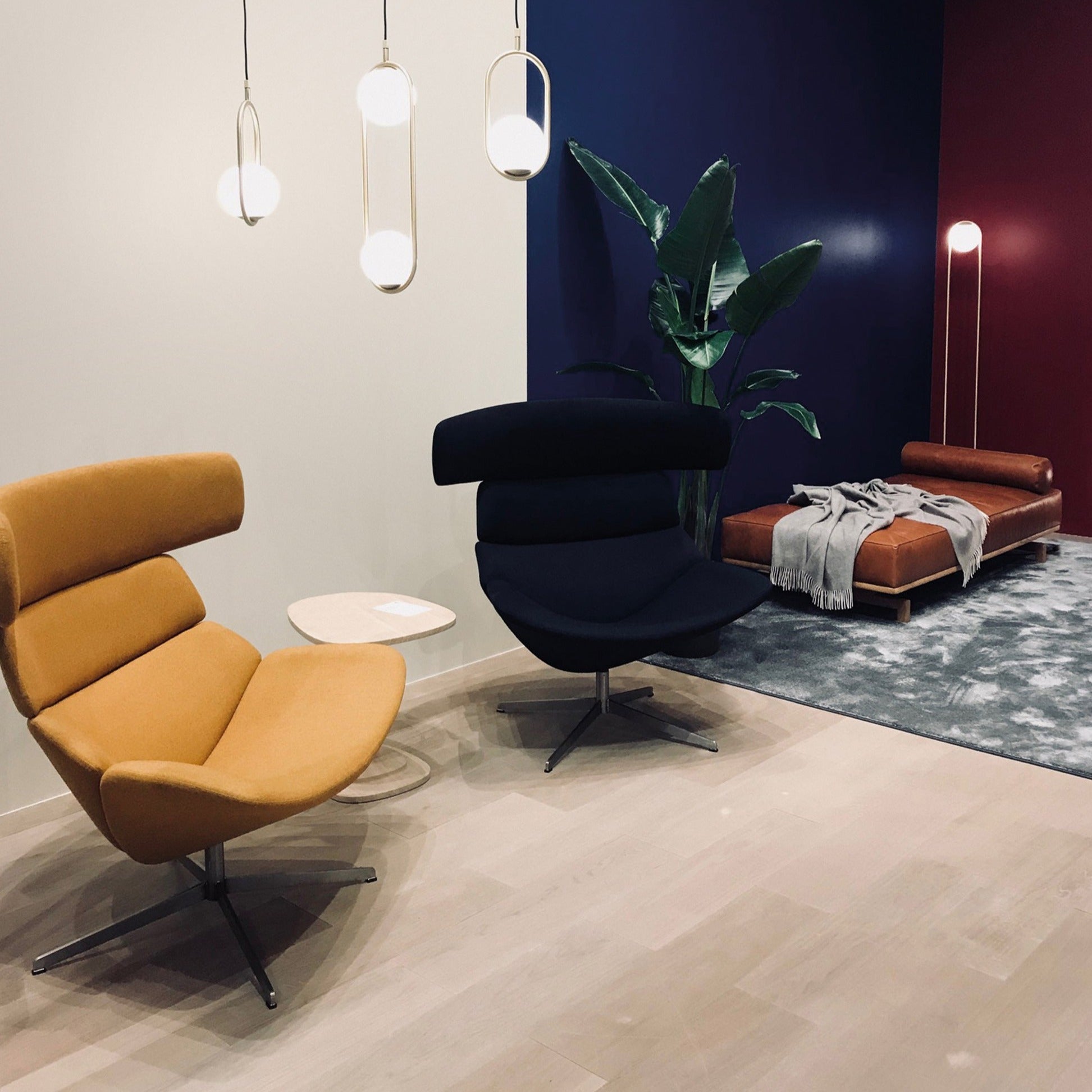 Blux C Ball Pendant