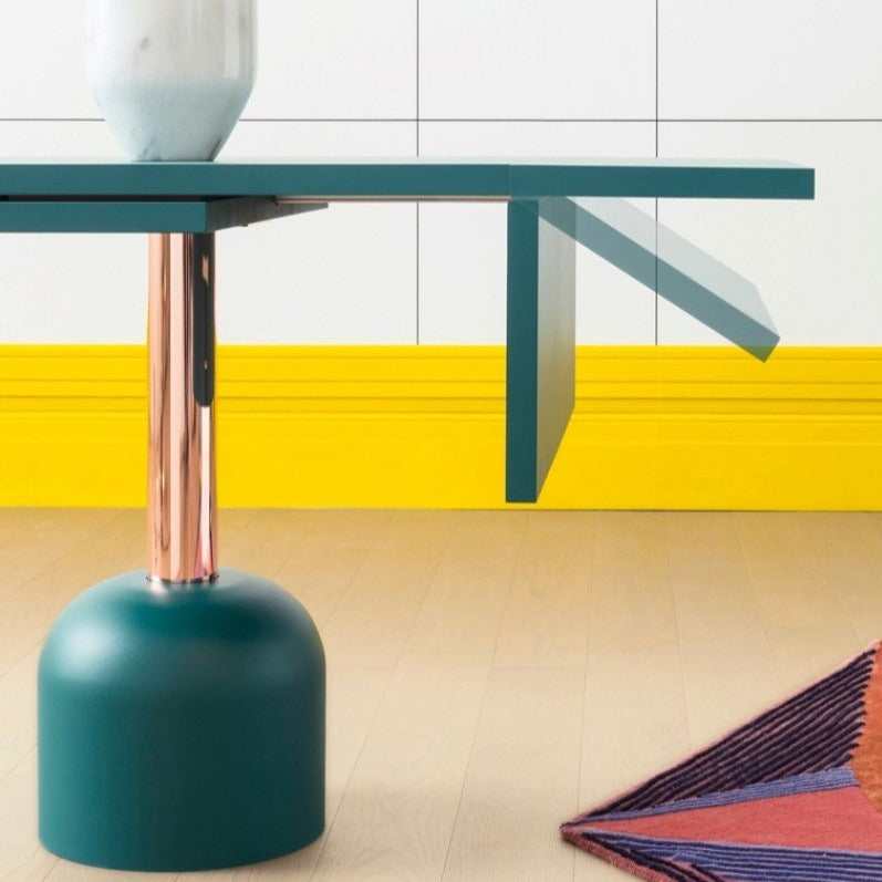 Miniforms Table