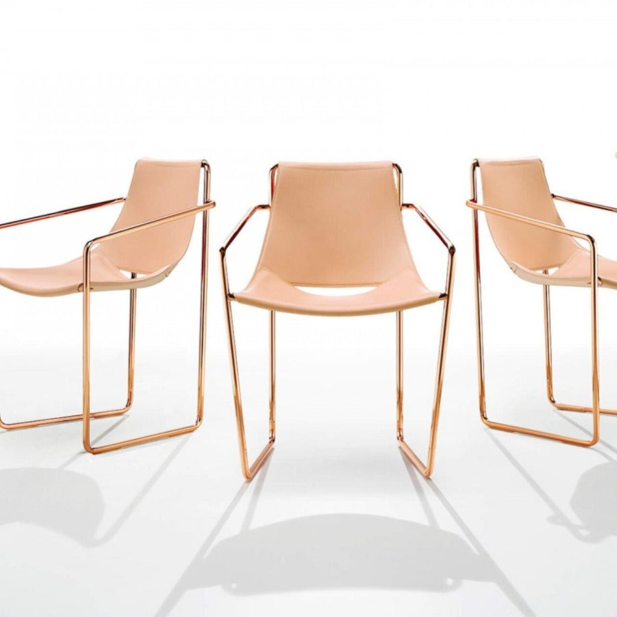 Apelle leather armchairs by Italian brand Midj