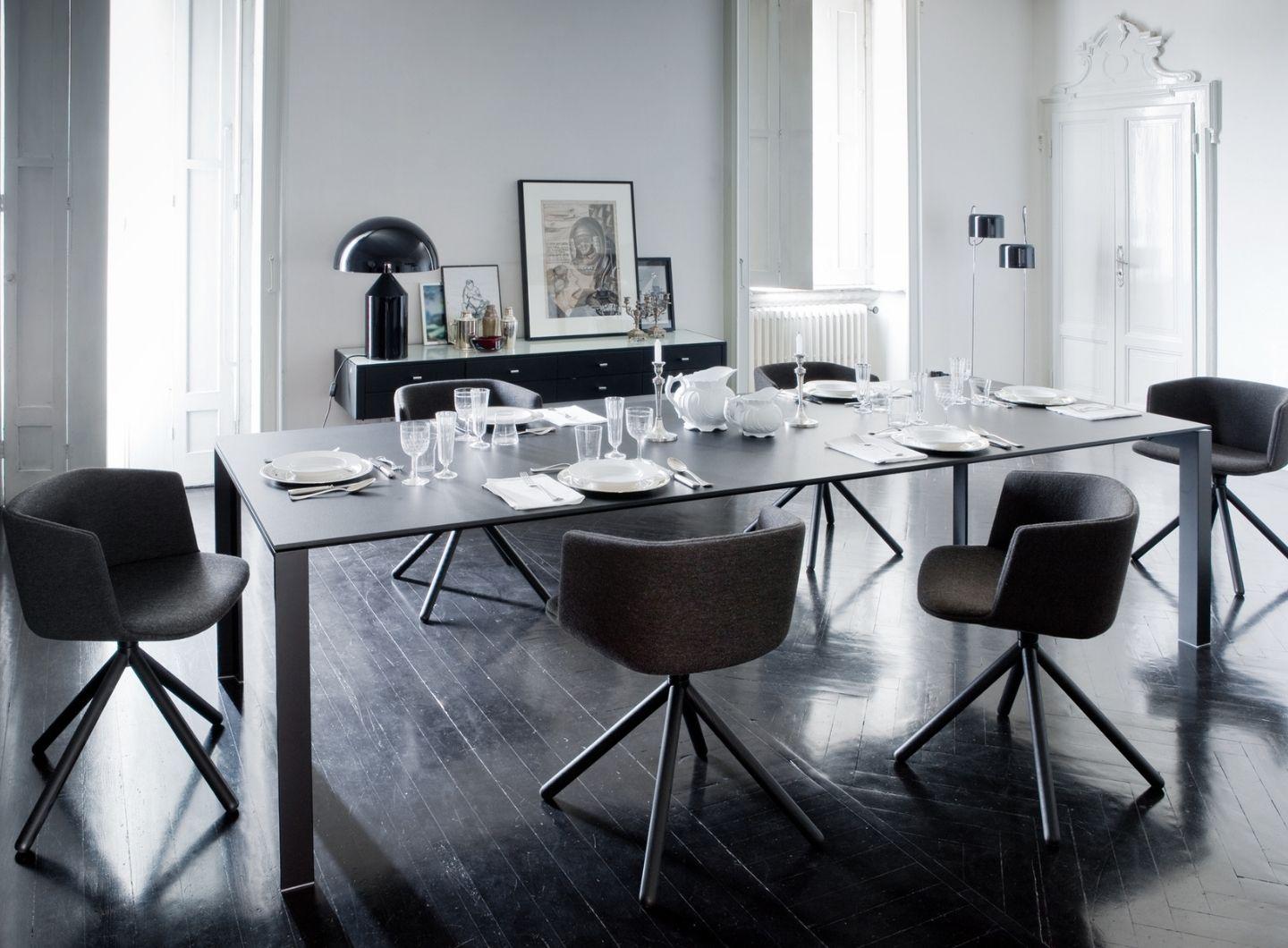 The Allure of Black Dining Chairs