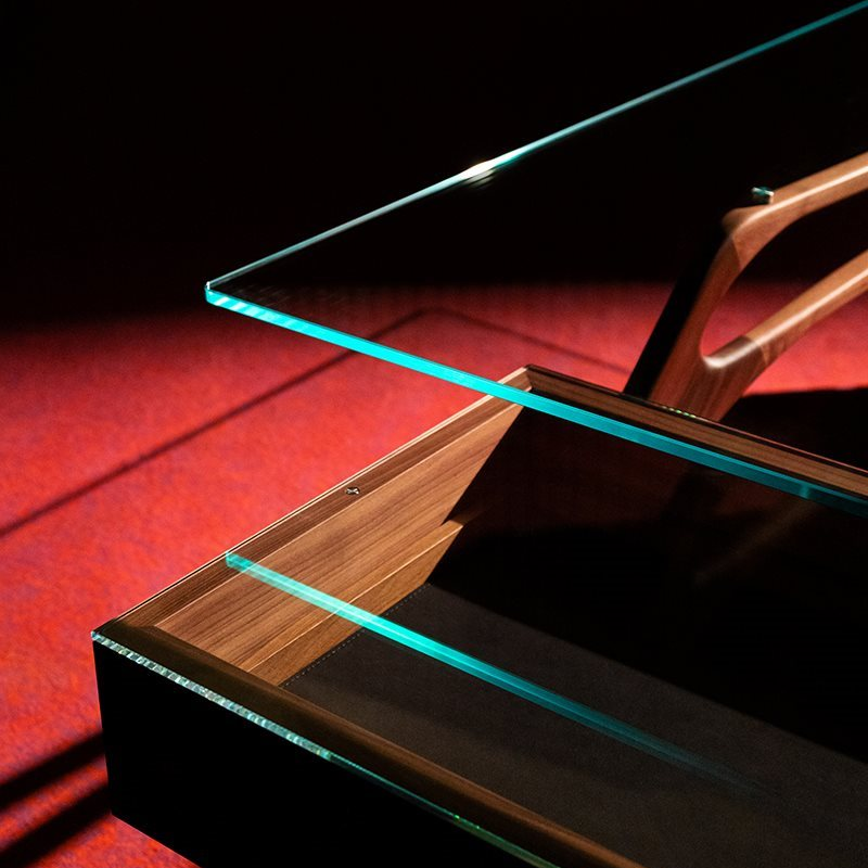 closeup view of Cavour Desk by Zanotta