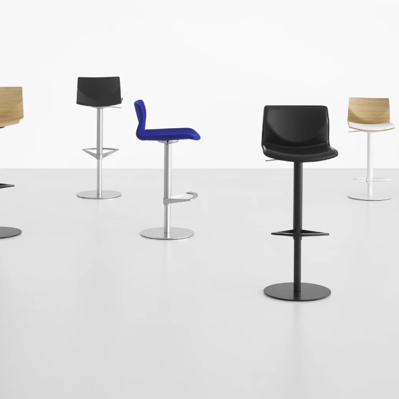 Kai Stool by Lapalma | Luxury Bar Stools