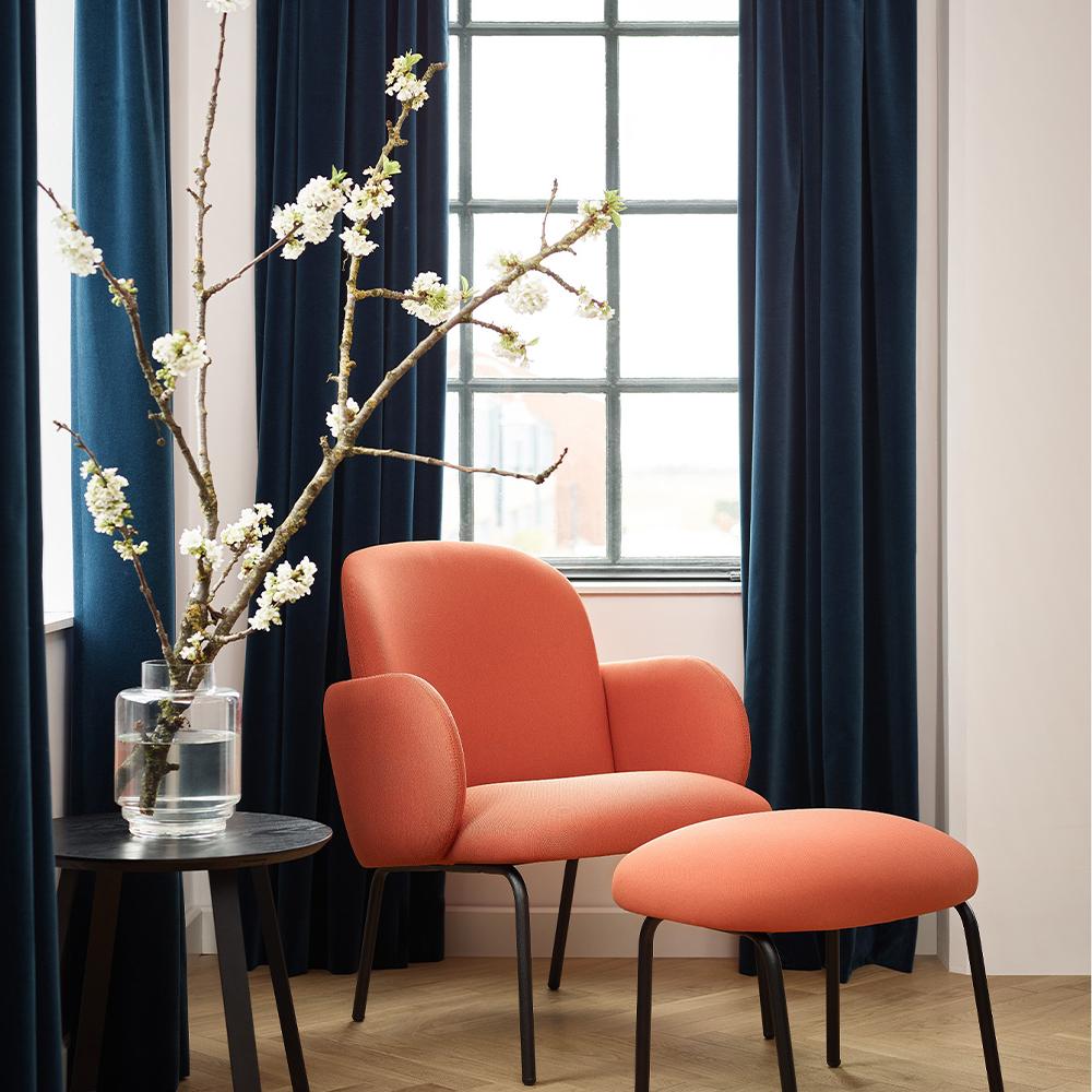 Dost chair
